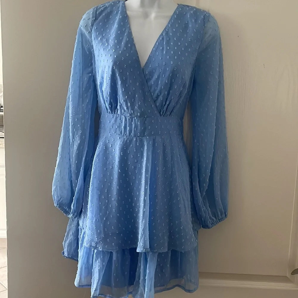 Jessica Simpson Periwinkle Tiered Dress Tie-Back Size Medium - Picture 1 of 4
